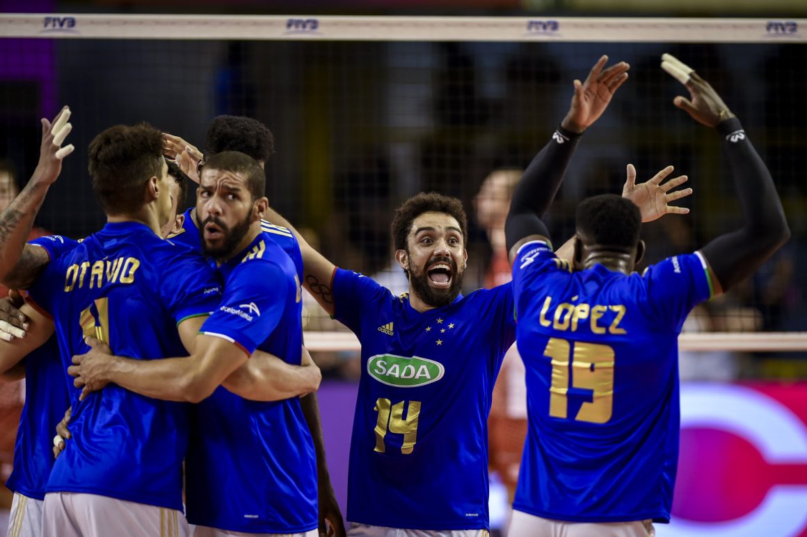 Cruzeiro vs Trentino no Mundial de Clubes de Vôlei em Betim