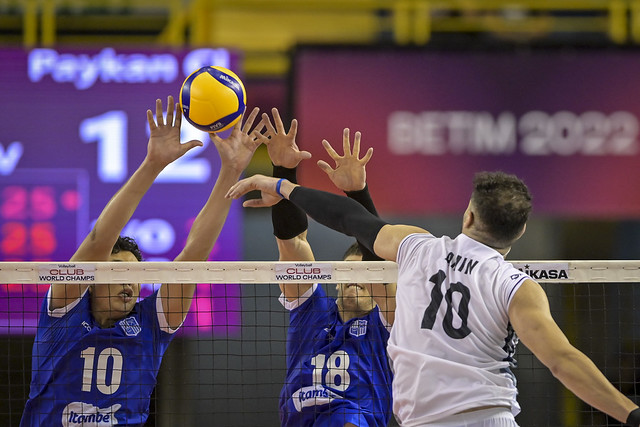 Mundial de Vôlei em Betim: Perugia vence por 3 sets a 0 e elimina o Vôlei  Renata