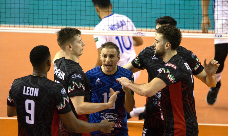 Mundial de Vôlei em Betim: Perugia vence por 3 sets a 0 e elimina o Vôlei  Renata