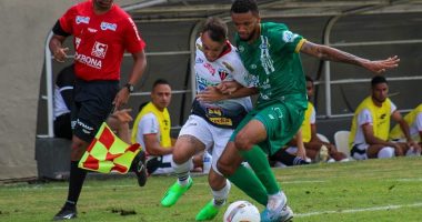 Nacional de Muriaé x Uberlândia em partida da segunda rodada do Módulo 2 do Mineiro