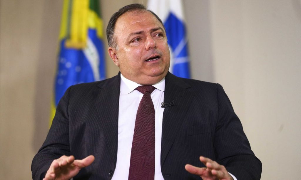 O ministro da Saúde, Eduardo Pazuello, durante entrevista ao programa Brasil em Pauta (Imagem Marcelo Camargo/Agência Brasil)