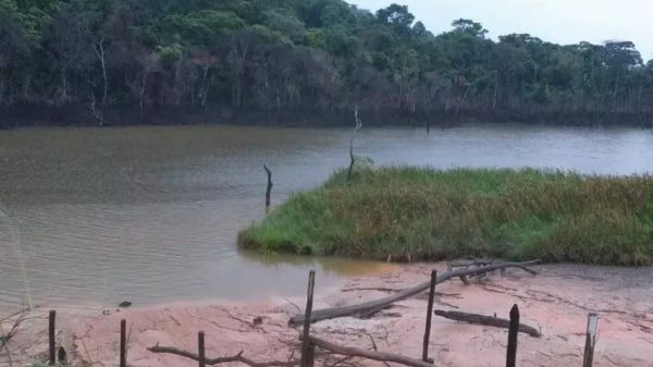 Lagoa transborda em Betim (Imagem PMB Divulgação)