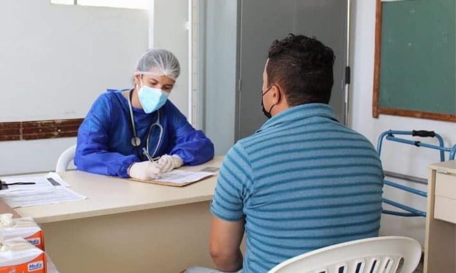 Atendimento em uma unidade básica de saúde em Betim