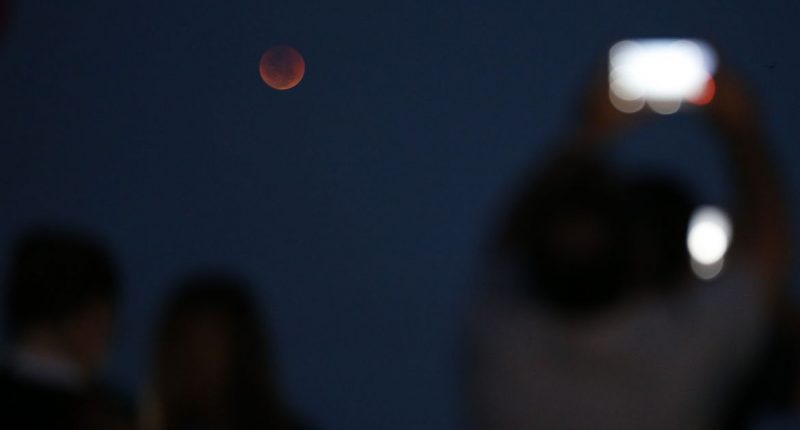 Eclipse lunar lua de sangue